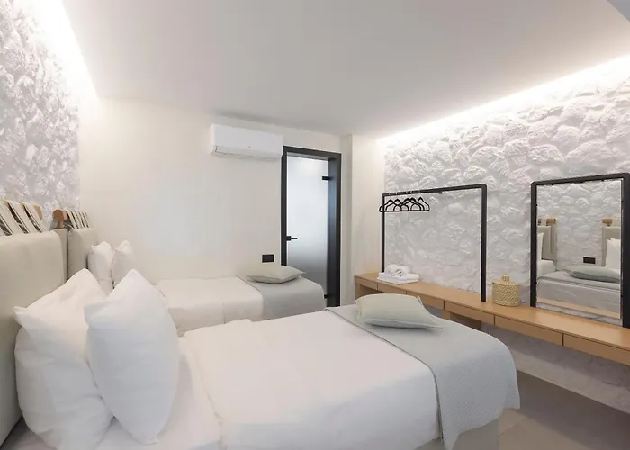 San Panteleimon Pandeleímonosz-part