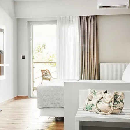 فندق San Panteleimon باراليا بانتالييمونوس