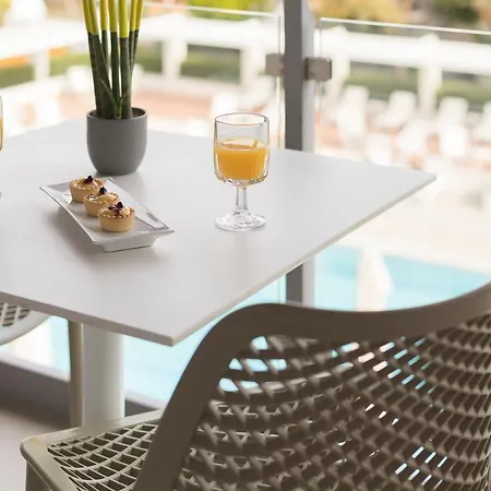 San Panteleimon باراليا بانتالييمونوس