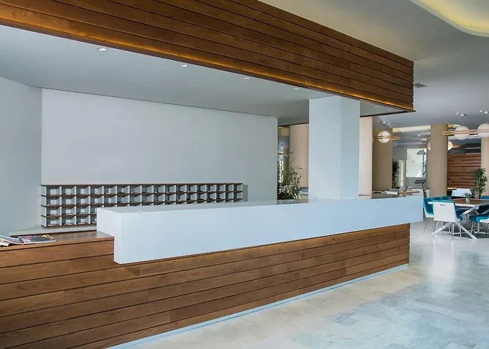 Hotel San Panteleimon 4*